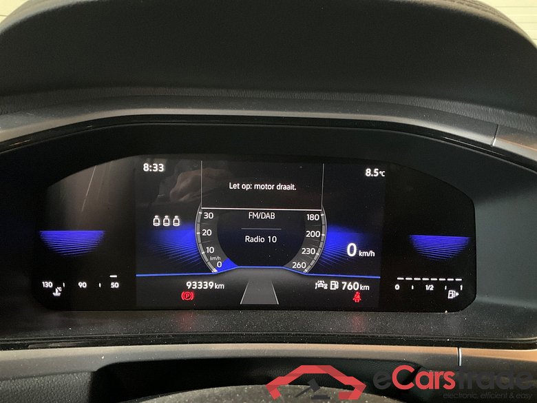 VOLKSWAGEN T-Roc 1.0 TSI Life #6