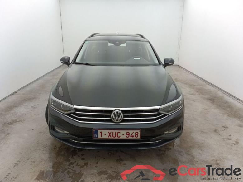 Volkswagen Passat Variant 1.6 TDI SCR DSG7 Style Business 5d #1