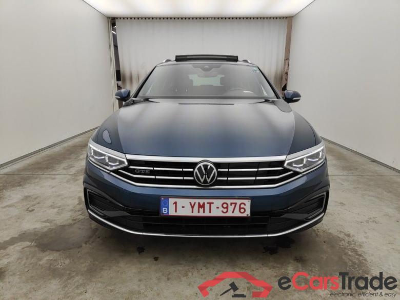 Volkswagen Passat Variant 1.4 TSI DSG6 GTE Business 5d #1