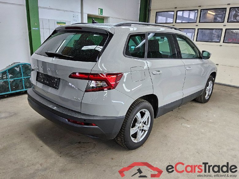 Skoda Karoq ´17 Karoq Style 4x4 2.0 TDI 110KW AT7 E6d #3