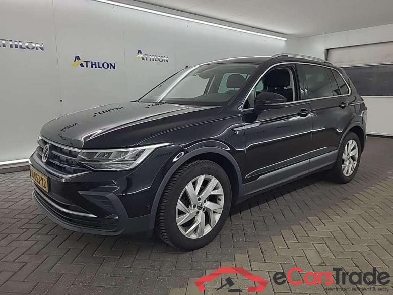 VOLKSWAGEN Tiguan 1.5 TSI 96kW Life Business 5D