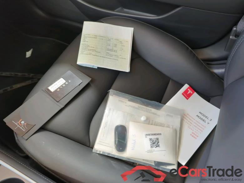 Tesla Model 3 ´18 BEV TESLA Model 3 Langstreckenbatt. Allradantrieb Dual Motor 4d 366kW #3