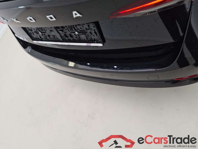 SKODA OCTAVIA KOMBI 2.0 TDI AMBITION #4