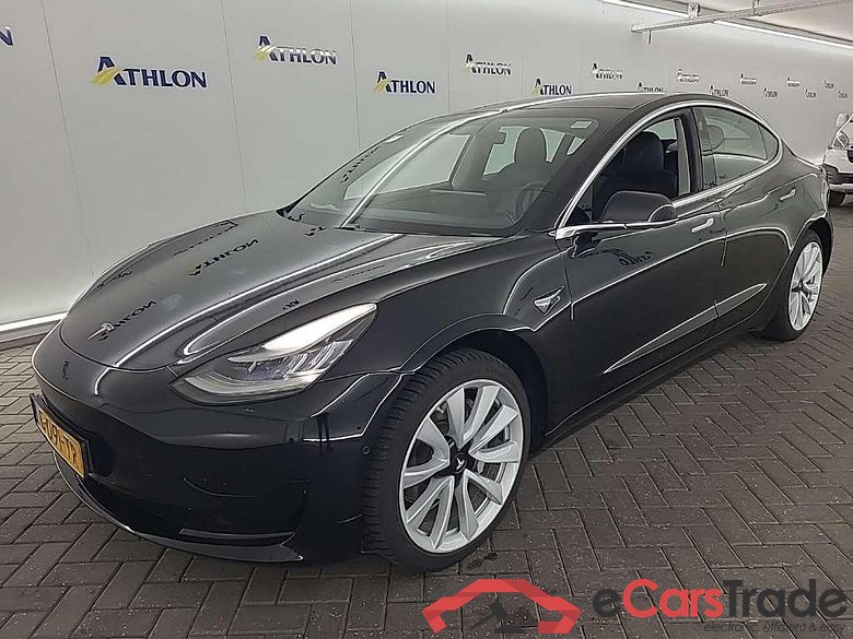 Tesla Model 3 Standard Range Plus RWD 4D 225kW