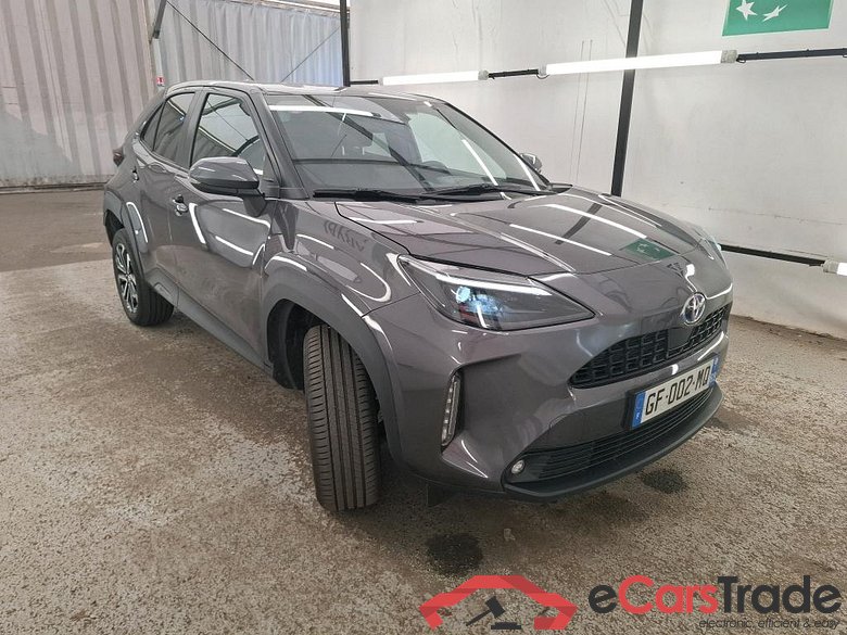 Toyota 1.5 HYBRID 116H DESIGN AWD AUTO TOYOTA Yaris Cross Hybride / 2021 / 5P / SUV 1.5 HYBRID 116H DESIGN AWD AUTO #4