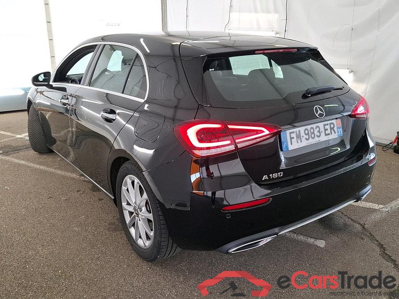 Mercedes A 180 Progressive Line MERCEDES-BENZ Classe A Compact / 2018 / 5P / Berline A 180 Progressive Line #2