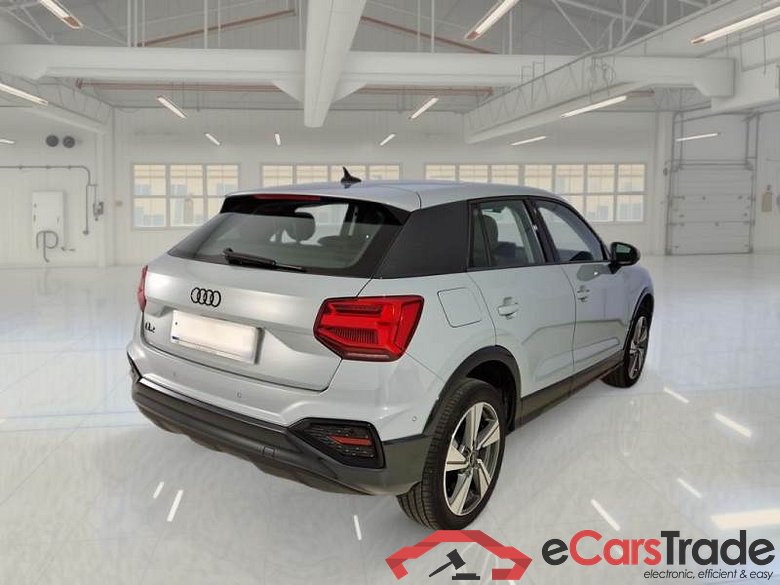 Audi 12 AUDI Q2 / 2020 / 5P / SUV 1.5 35 TFSI ADMIRED ADVANCED #2