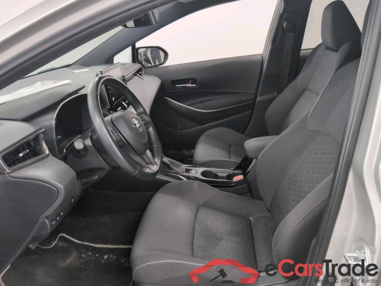 TOYOTA COROLLA HATCHBACK - 2019 1.8 Hybrid Dynamic e-CVT (EU6d-TEMP) STOCK #5