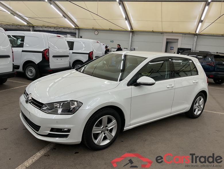 VOLKSWAGEN Golf VII Golf  Highline 1.2 TSI BlueMotion Technology 77 kW (105 ch) 6 vitesses manuel #1