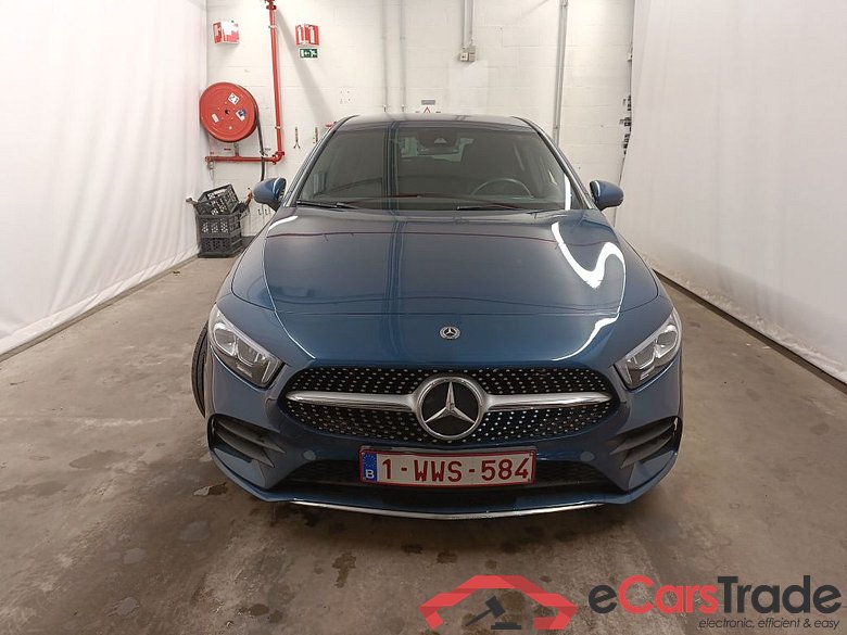 Mercedes-Benz A-Klasse A 180 d Business Solution 5d #2