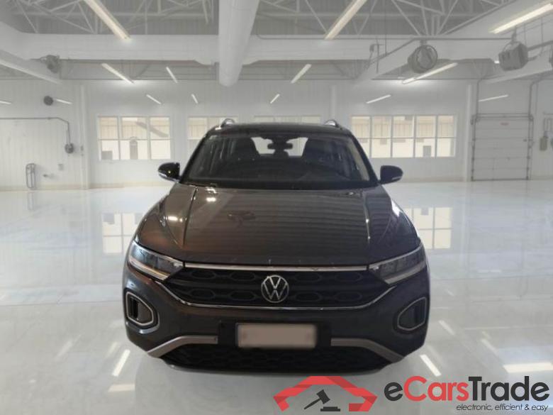 Volkswagen 1 VOLKSWAGEN T-ROC / 2021 / 5P / SUV 2.0 TDI SCR LIFE #6