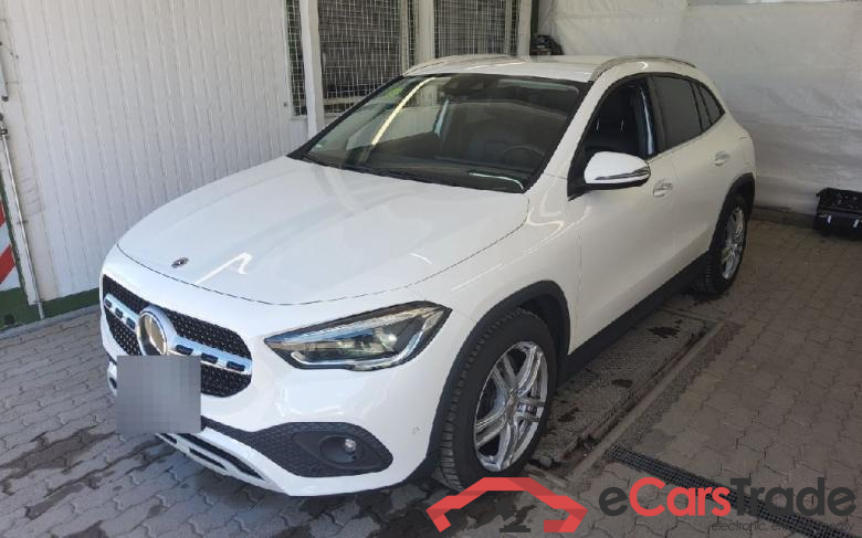 Mercedes GLA ´20 GLA -Klasse GLA 200 (247.787) 1.3 120KW AT7 E6d