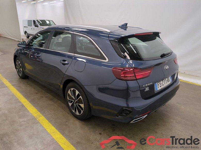 Kia 1.6 GDI ISG PHEV ACTIVE SW DCT7 KIA ceed / 2018 / 5P / Break 1.6 GDI ISG PHEV ACTIVE SW DCT7 #2