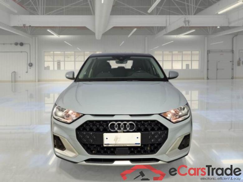 Audi 4 AUDI A1 CITYCARVER / 2018 / 5P / BERLINA 30 TSI S TRONIC CITYCARVER ADMIRED #6