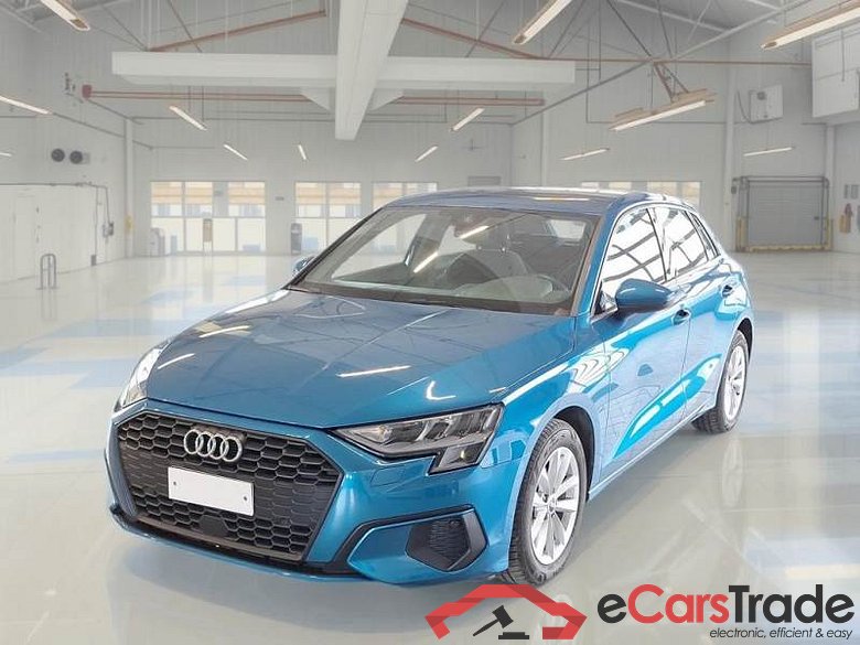 Audi 35 AUDI A3 / 2020 / 5P / BERLINA 30 TFSI S TRONIC BUSINESS S.BACK #1