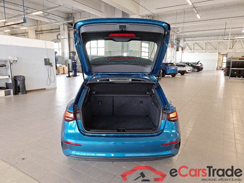 Audi 35 AUDI A3 / 2020 / 5P / BERLINA 30 TFSI S TRONIC BUSINESS S.BACK #5