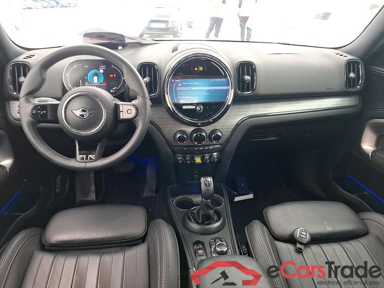 Mini Cooper SE ALL4 Yours 125+95ch BVA6 MINI Countryman / 2020 / 5P / Crossover Cooper SE ALL4 Yours 125+95ch BVA6 #5