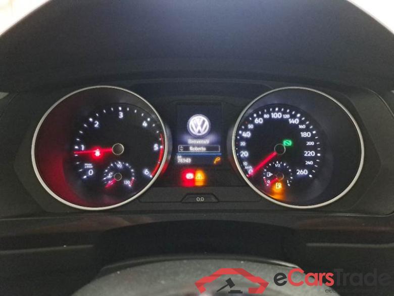 Volkswagen 56 VOLKSWAGEN TIGUAN / 2016 / 5P / SUV 2.0 TDI SCR 110KW SPORT BMT 4MOTION DSG #4