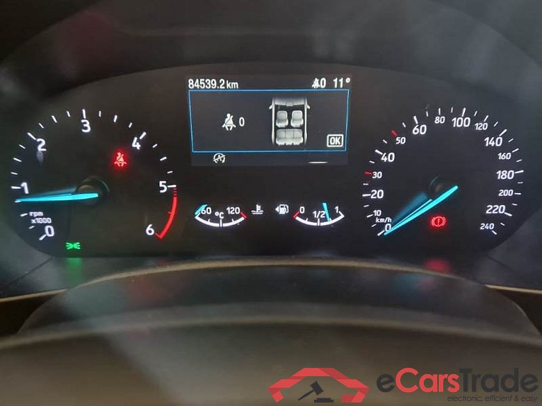 Ford 3 FORD FOCUS / 2018 / 5P / STATION WAGON 1.5 ECOBLUE 120CV BUSINESS SW #4