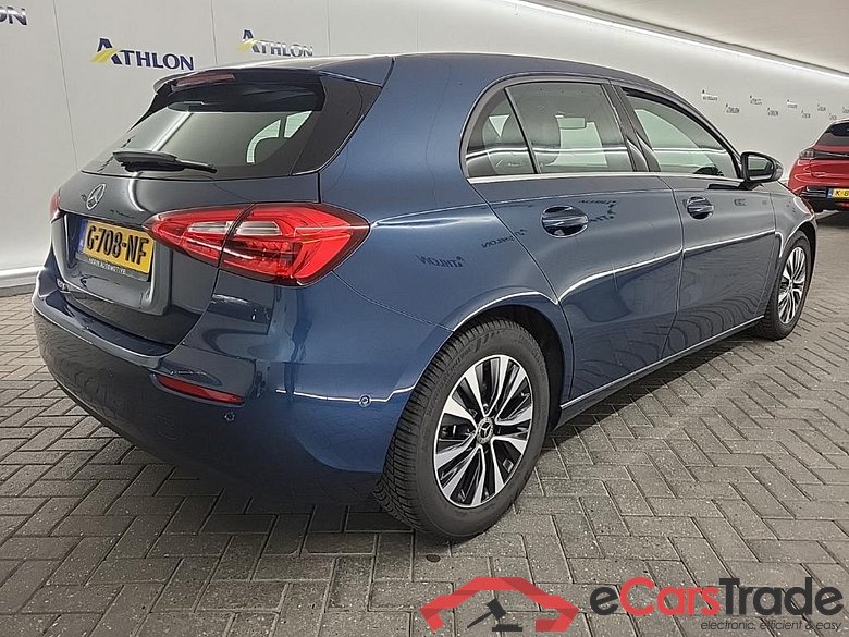 MERCEDES-BENZ A-klasse A 180 7G-DCT Business Solution 5D 100kW #3