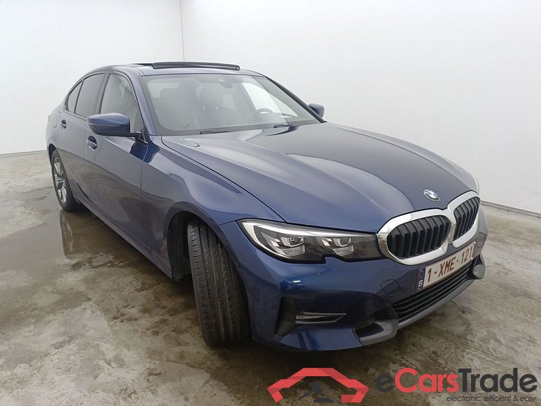 BMW 3 Reeks Berline 330e (215 kW) 4d #2