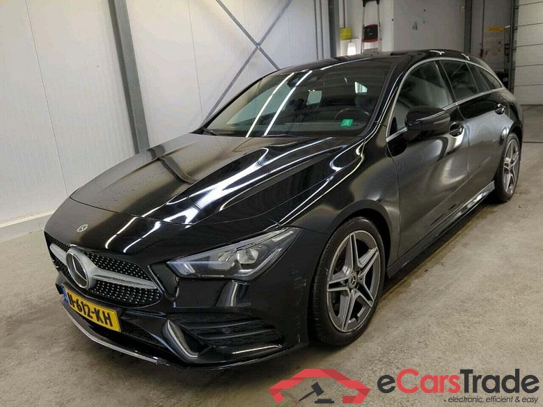 MERCEDES-BENZ CLA-klasse Shooting Brake 200 Bns Sol. AMG #1