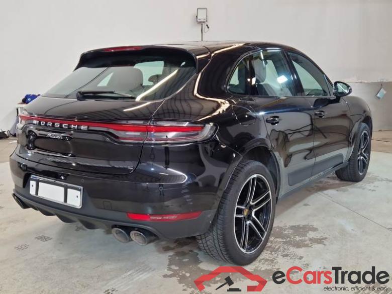 Porsche 2.0 PORSCHE MACAN / 2018 / 5P / SUV 2.0 #2