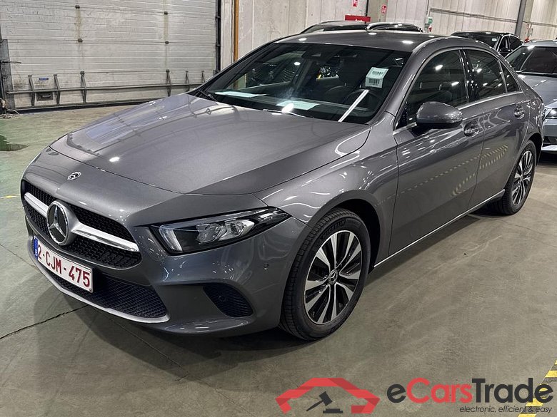 MERCEDES-BENZ A-CLASS LIMOUSINE 1.3 A 250 E BUSINESS SOLUTION DCT #1