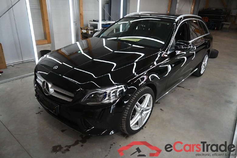 Mercedes C-Klasse T-Mod.-alt C -Klasse T-Modell C 300 de T (205.213)Avantgarde 2.0 225KW AT9 E6d
