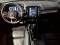 preview Volvo XC40 #2