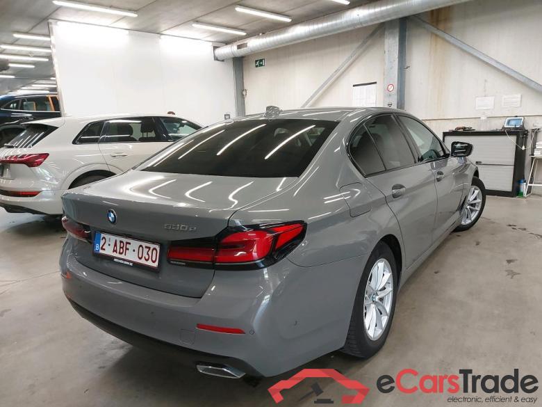 BMW - BMW 5 BERLINE 530e 272PK Business Edition With HEated Dakota Seats & Shadow Line  * HYBRID * #2