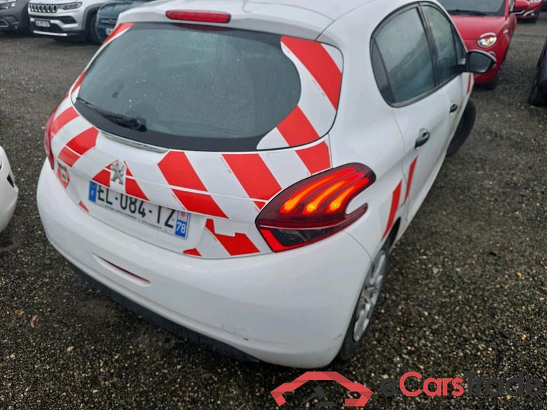 Peugeot 1.6 BLUEHDI 75 PRO 208 Affaire Pro 1.6 HDi 75CV BVM5 E6 #3