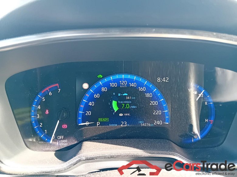 Toyota 1.8 125H ACTIVE TECH E-CVT TOYOTA Corolla 1.8 125H ACTIVE TECH E-CVT #4