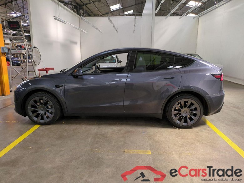 TESLA Model Y / 2020 / 5P / SUV Grand Autonomie Dual Motor AWD #2