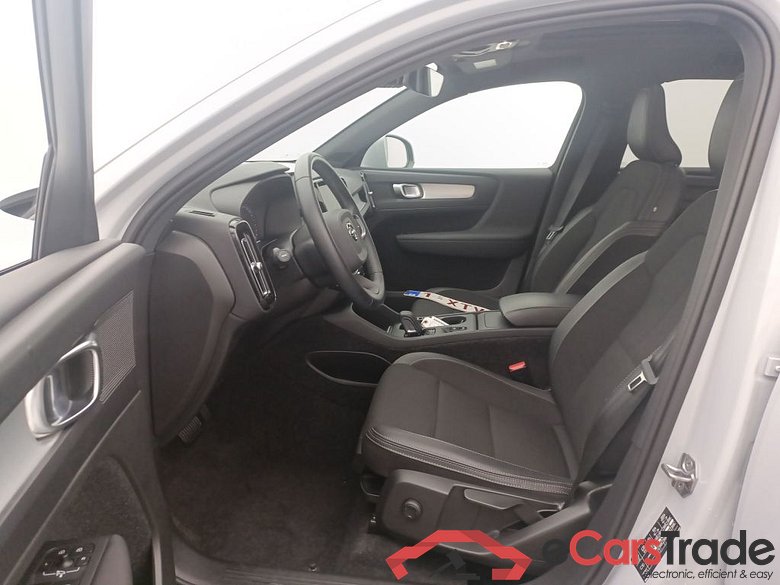 Volvo XC40 T3 Geartronic Momentum Pro 5d #3
