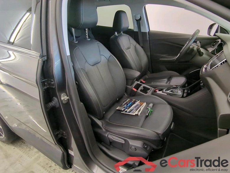 Opel Grandland X 1.6 Turbo 221kW Hybrid4 Bus. Exec. Auto 5d #3