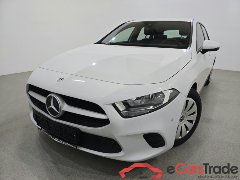 Mercedes A160i Navi-Pro KeylessGo Camera Klima PDC ...