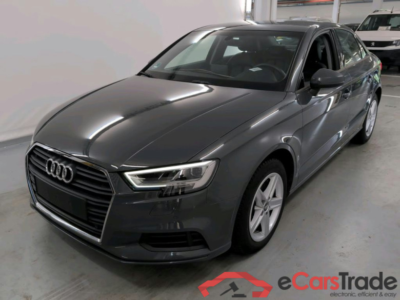 AUDI A3 SEDAN - 2017 30 TFSI (EU6d-TEMP) Business Plus Platinum Technology #1