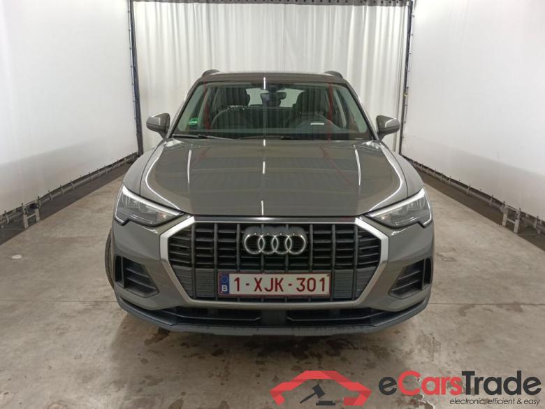 Audi Q3 35 TDI S Tronic Business Edition 5d #5