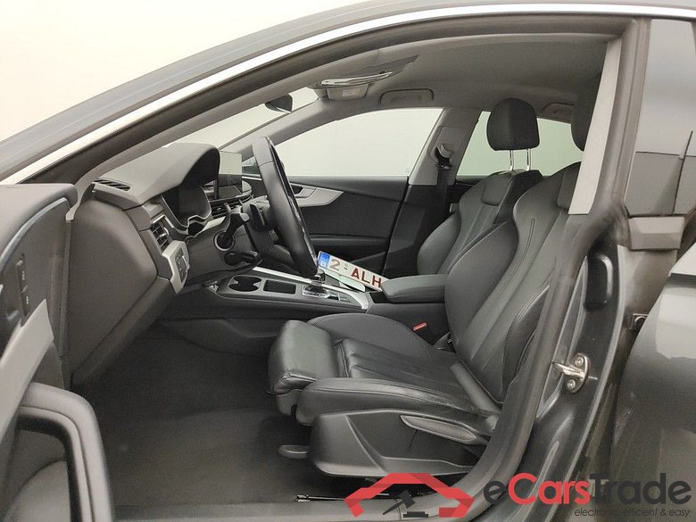 Audi A5 Sportback 30 TDI S tronic Bus. Ed. S Line 5d #3