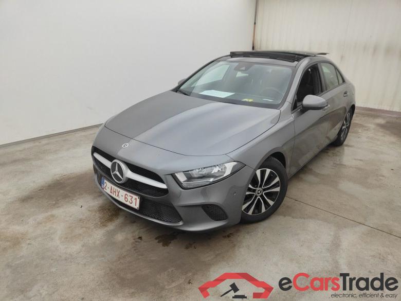 Mercedes-Benz A-Klasse Limousine A 200d Business Solution Limited 4d #1