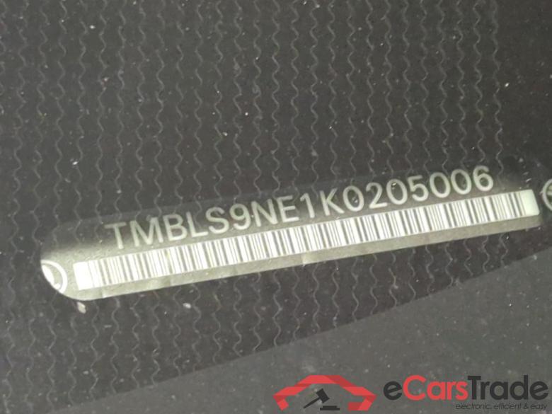 Octavia Combi L&K 4x4 2.0 TSI 140KW AT7 E6dT #4 Octavia Combi L&K 4x4 2.0 TSI 140KW AT7 E6dT #4