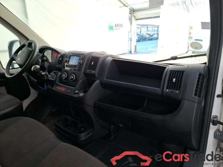 PEUGEOT Boxer VU 4p Fourgon BLUEHDI 110 PREMIUM 330 L1H1 #5 PEUGEOT Boxer VU 4p Fourgon BLUEHDI 110 PREMIUM 330 L1H1 #5