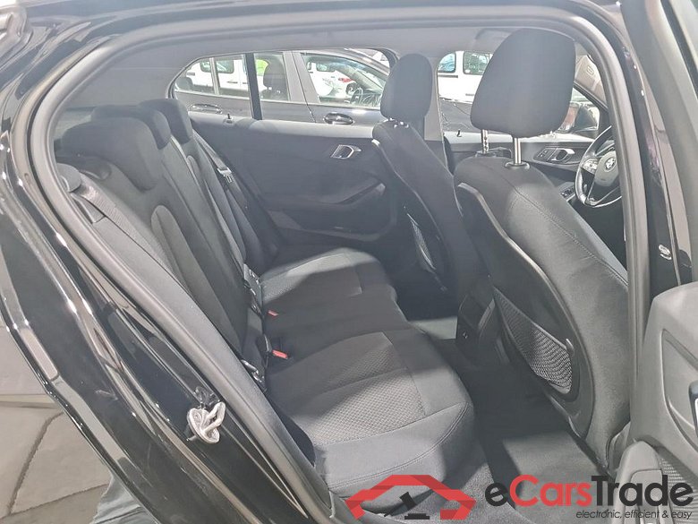 BMW 1 SERIES HATCH 1.5 116DA (85KW) #6