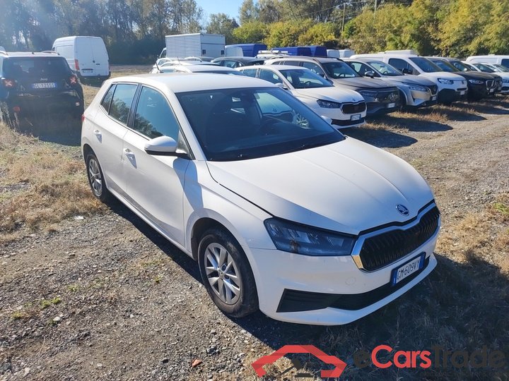 Skoda Fabia 1.0 TSI 95Hp Ambition LED Display Klima PDC ... #2