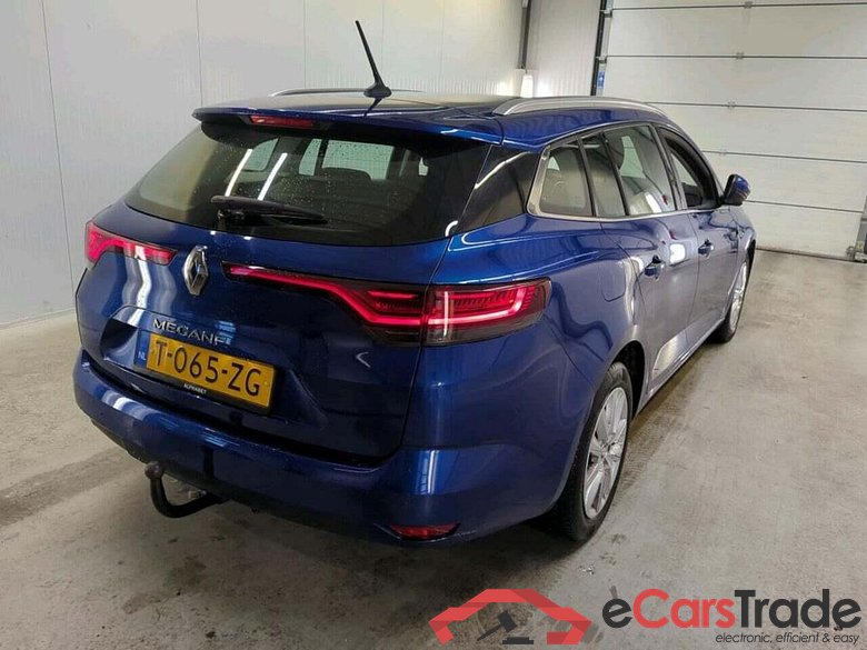RENAULT Mégane Estate 1.3 TCe140 Equilibre #2