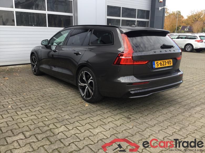 VOLVO V60 2.0 T6 AWD + Dark #4