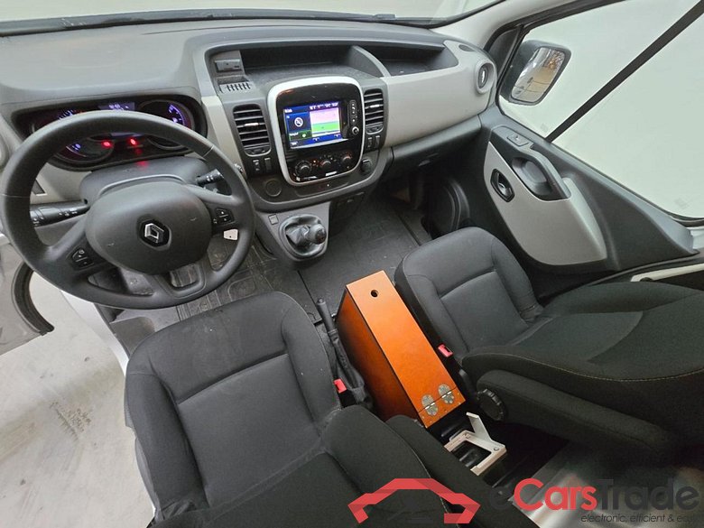 RENAULT TRAFIC 1.6 dCi T27 L1H1 Générique #6