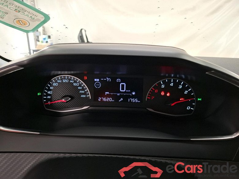 PEUGEOT 208 / 2019 / 5P / Berline Puretech 75 S&S LIKE #6