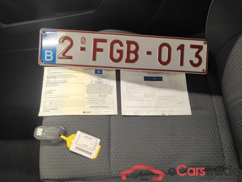 Opel Astra Sports Tourer 1.2 Turbo 96kW S/S Edition 5d #4